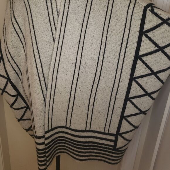 Vero Moda art-deco knit sweater coat - Picture 9 of 12